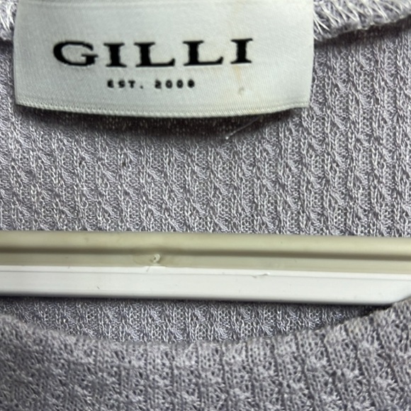 Gilli lavender knit blouse puff sleeves size medium - Picture 2 of 4